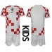Kroatië Babykleding Thuisshirt Kinderen WK 2022 Korte Mouwen (+ korte broeken)